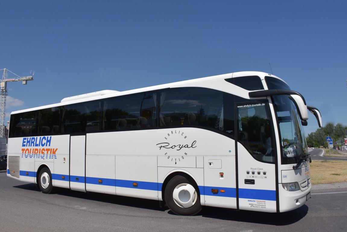 Mercedes Tourismo von Ehrlich Reisen aus der BRD 06/2017 in Krems.