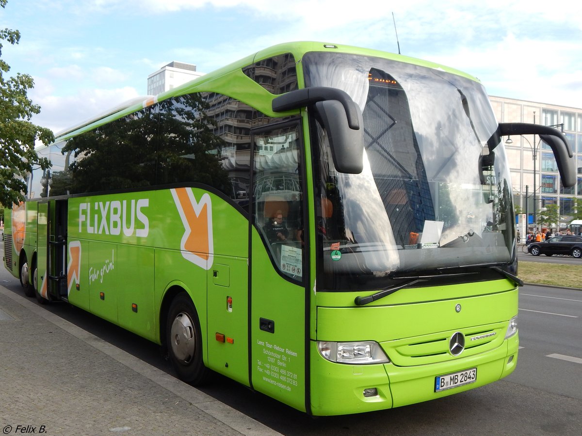 Mercedes Tourismo von Flixbus/Lenz Tour - Retour Reisen aus Deutschland in Berlin. 