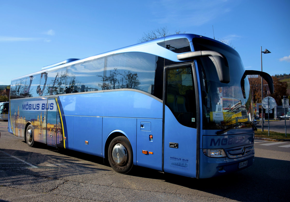 Mercedes Tourismo von Mbius Bus aus der BRD in Krems.