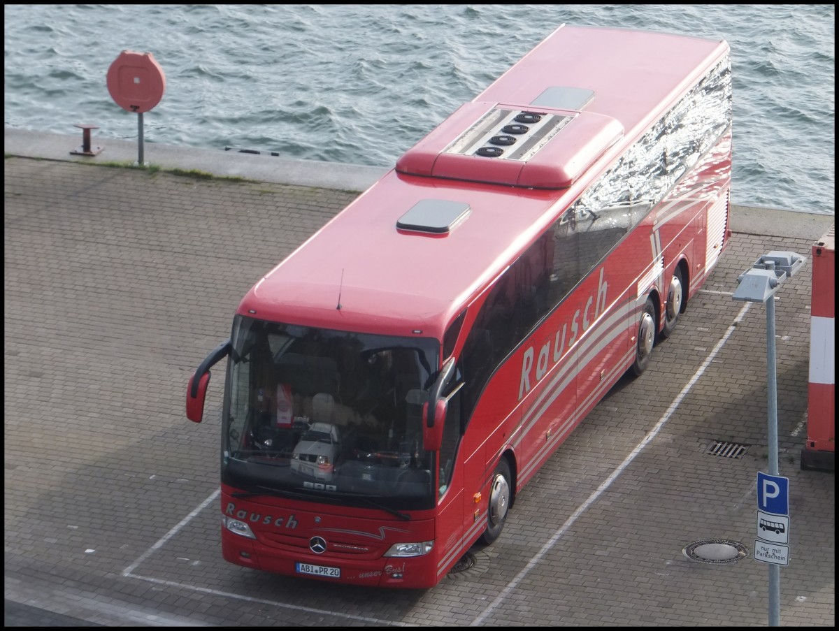 Mercedes Tourismo von Rausch aus Deutschland im Stadthafen Sassnitz.