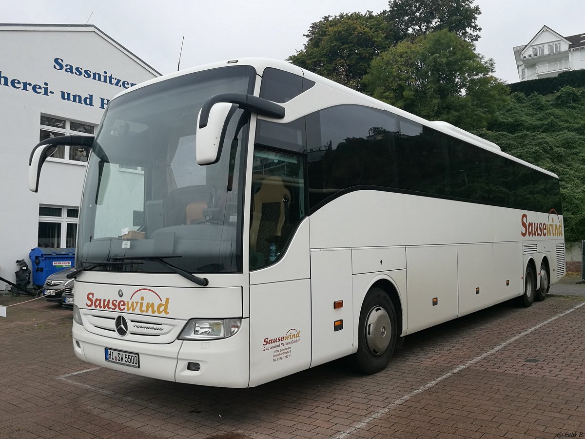 Mercedes Tourismo von Sausewind aus Deutschland im Stadthafen Sassnitz.