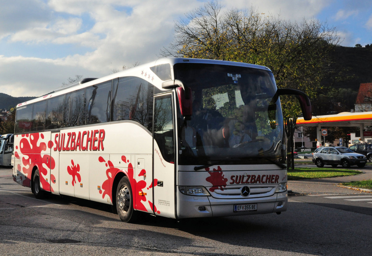 Mercedes Tourismo von Sulzbacher Reisen aus Obersterreich in Krems gesehen.