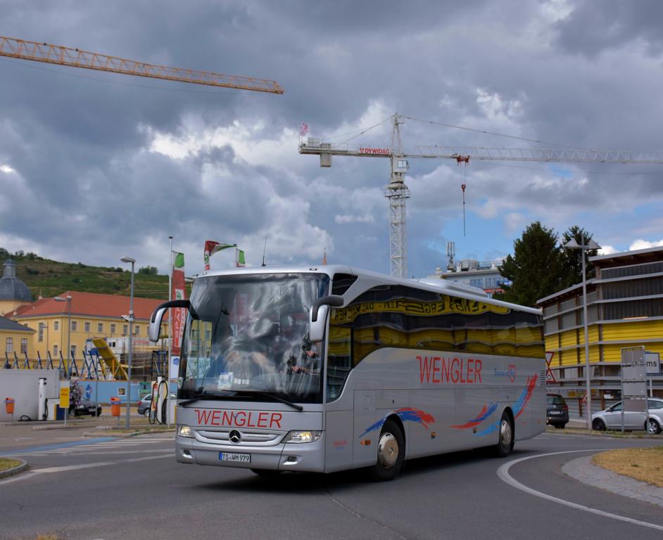 Mercedes Tourismo von Wengler Reisen aus der BRD 2017 in Krems.