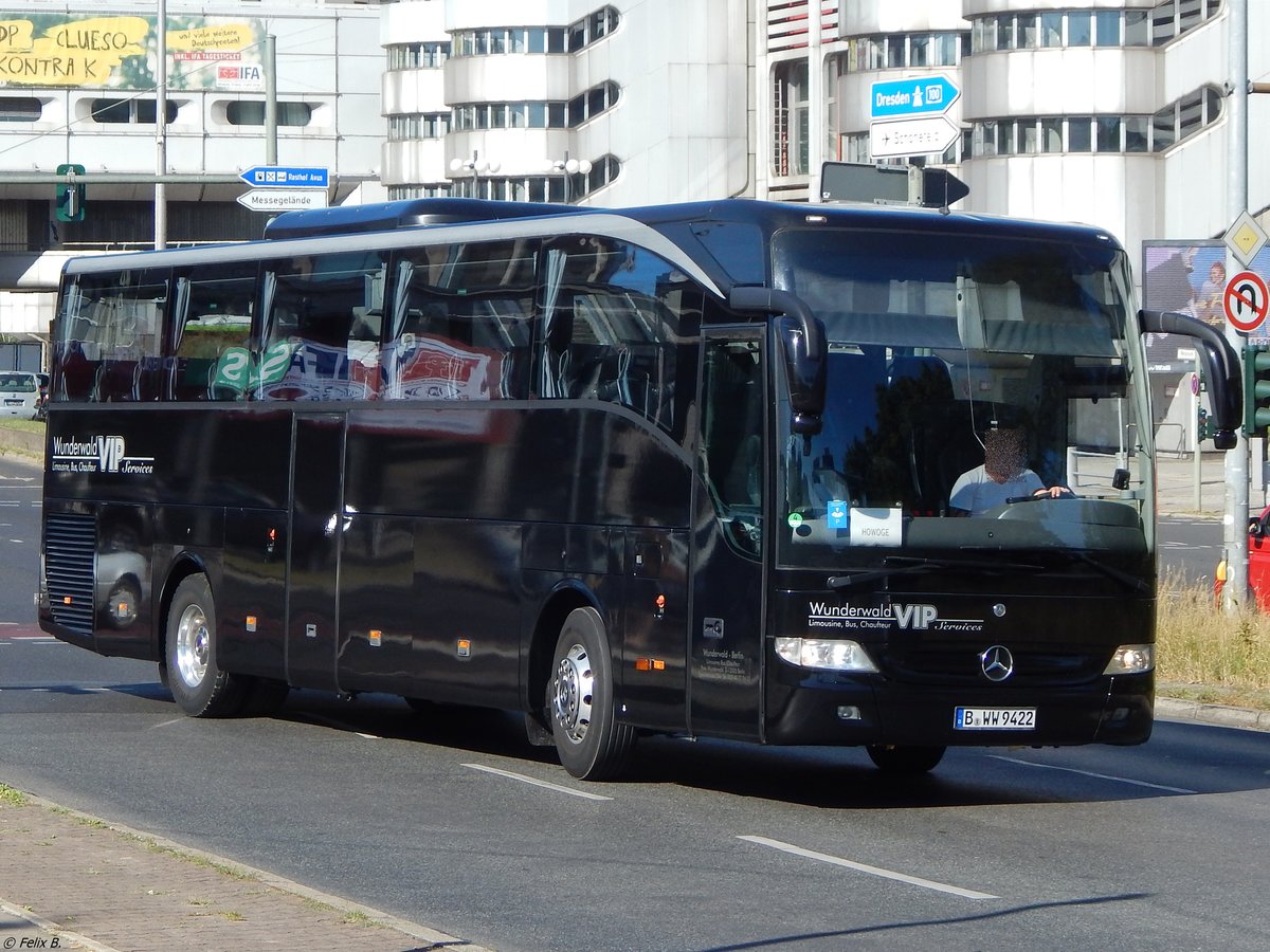 Mercedes Tourismo von Wunderwald aus Deutschland in Berlin. 