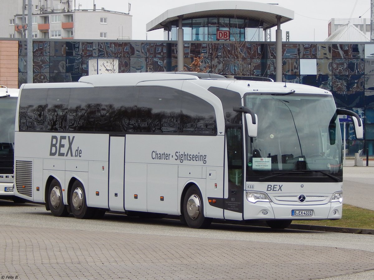 Mercedes Travego von BEX aus Deutschland in Rostock. 