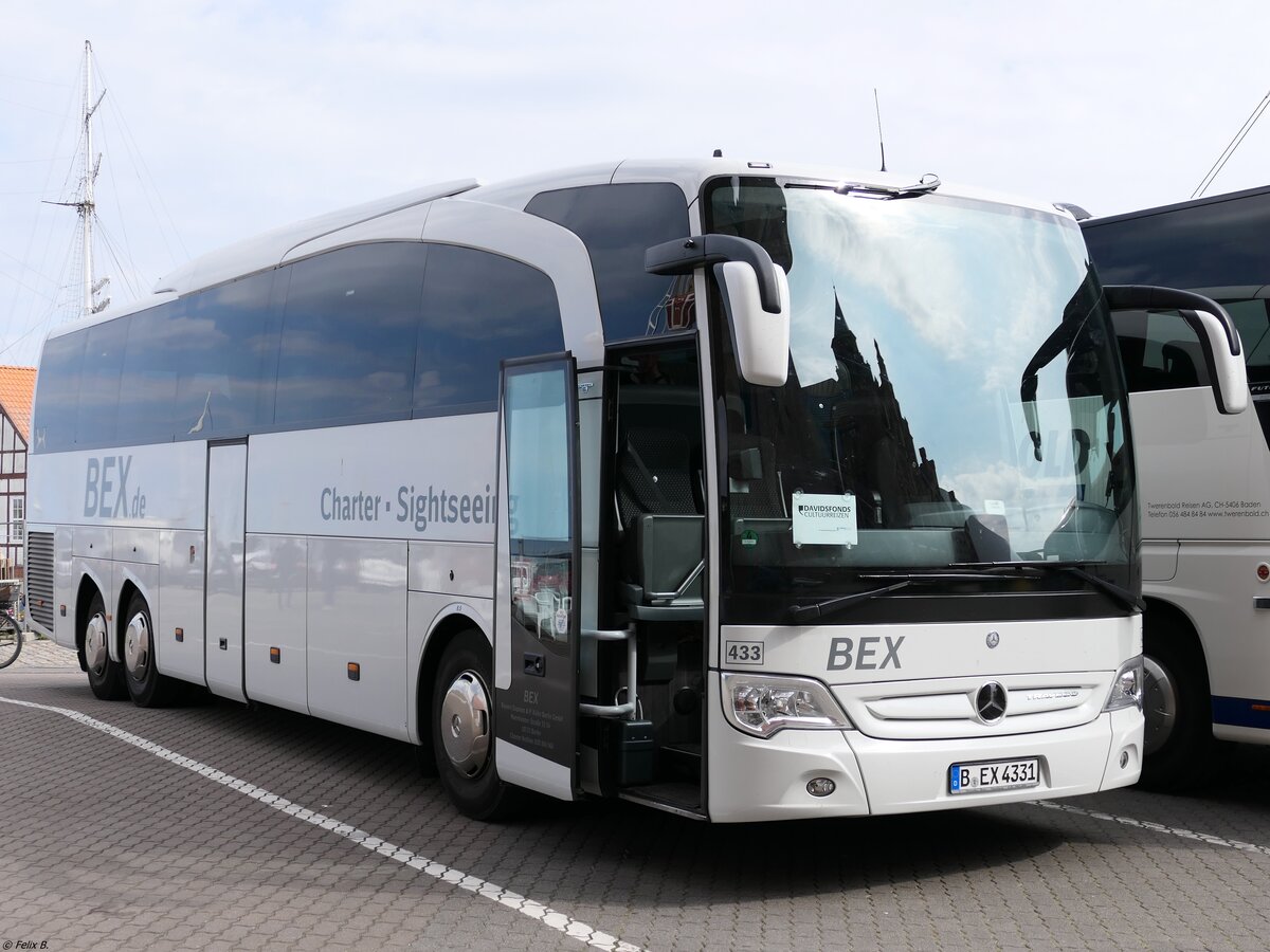 Mercedes Travego von BEX aus Deutschland in Stralsund.