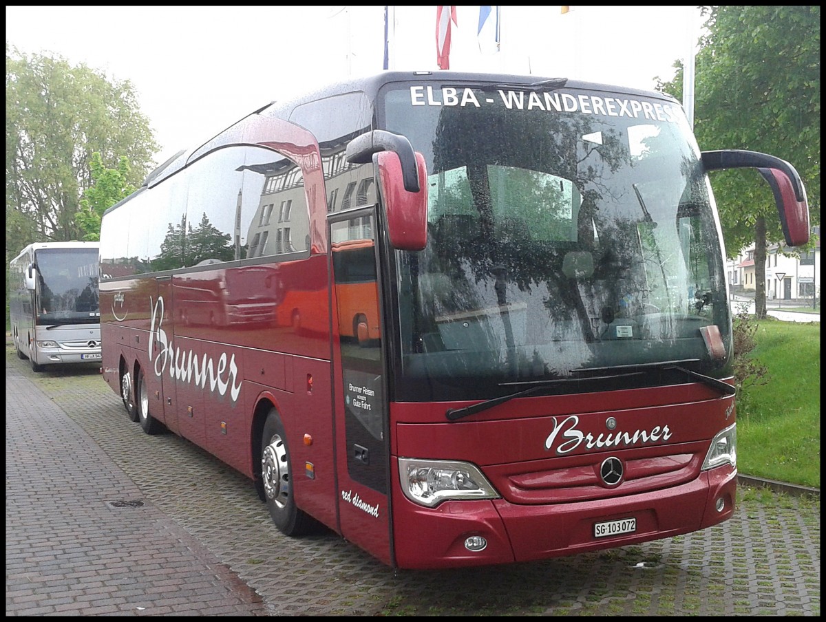 Mercedes Travego von Brunner aus der Schweiz in Bergen.