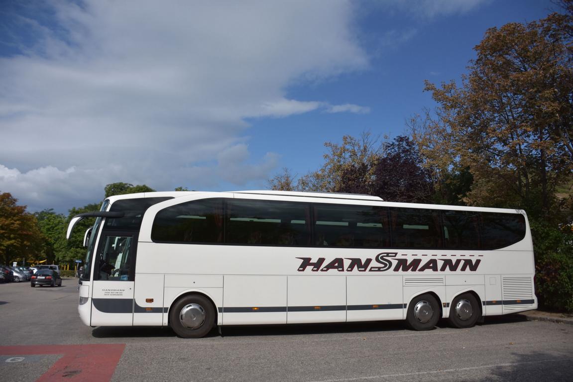 Mercedes Travego von Hansmann Reisen aus der BRD 2017 in Krems.