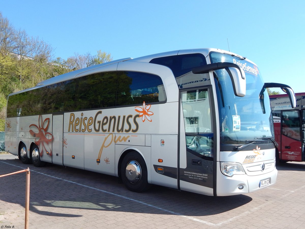 Mercedes Travego von Regiobus Mittelsachsen aus Deutschland im Stadthafen Sassnitz. 