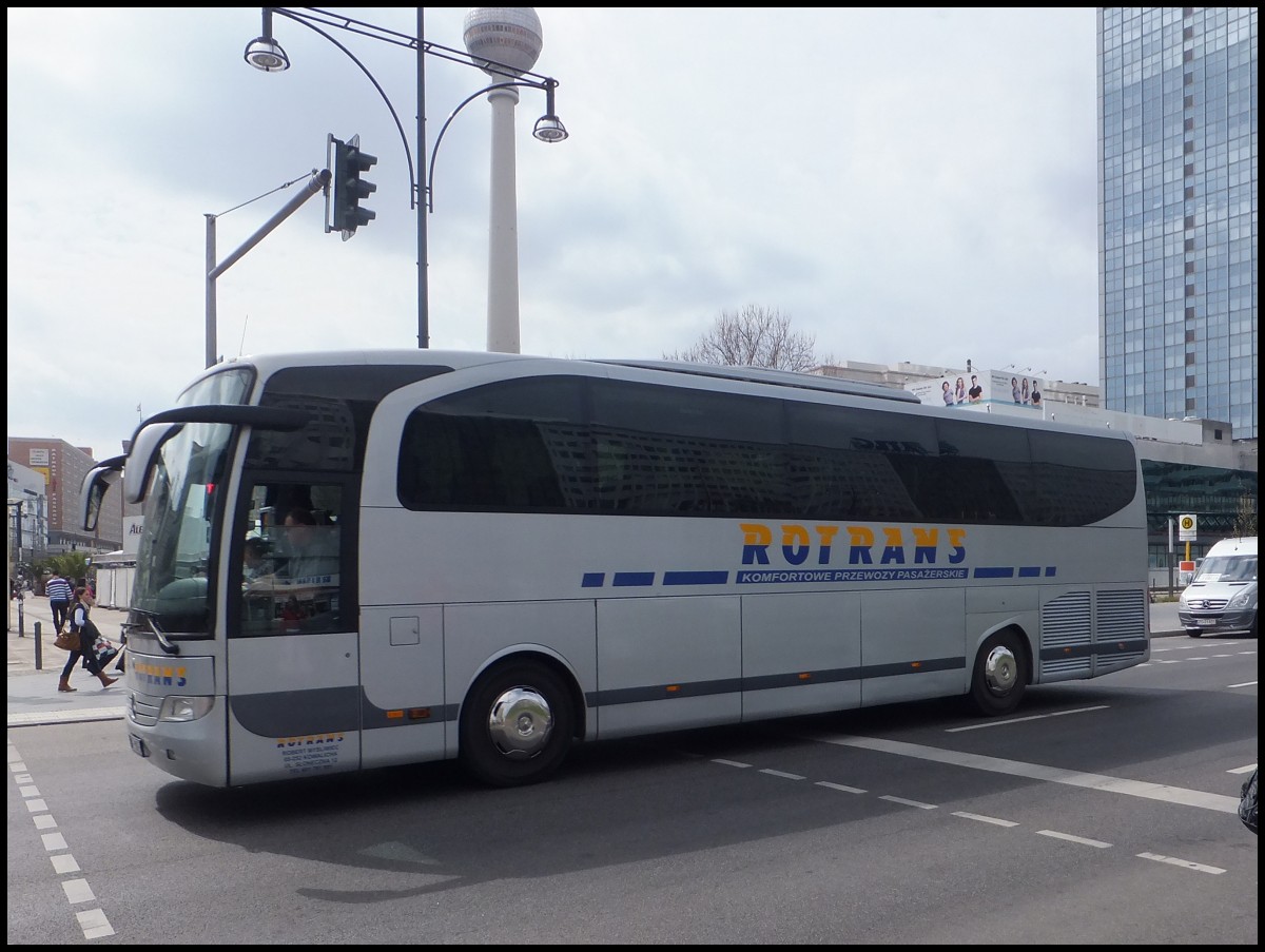 Mercedes Travego von Rotrans aus Polen in Berlin.