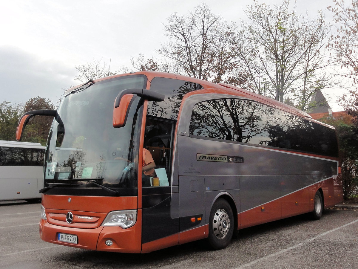 Mercedes Travego Star Edition aus der BRD in Krems gesehen.