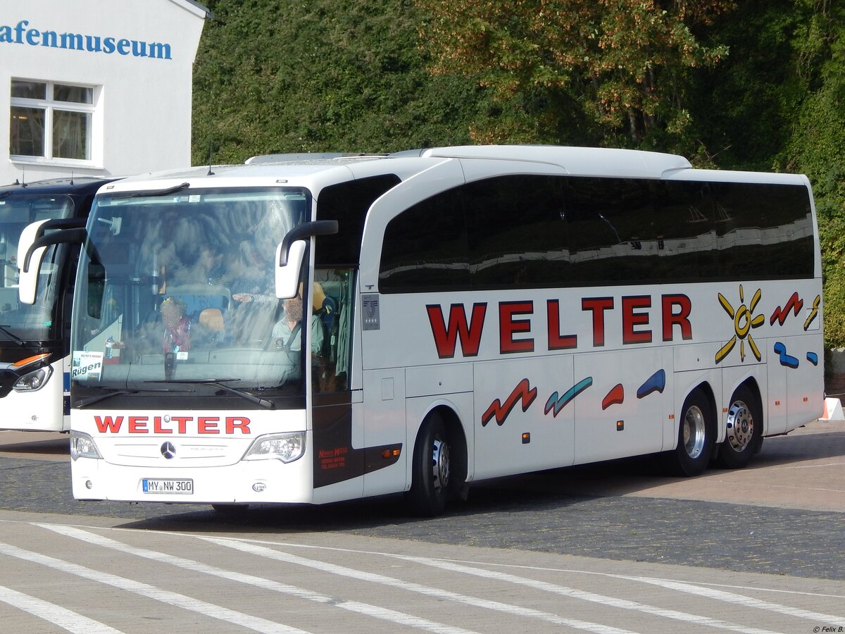 Mercedes Travego von Welter aus Deutschland im Stadthafen Sassnitz.