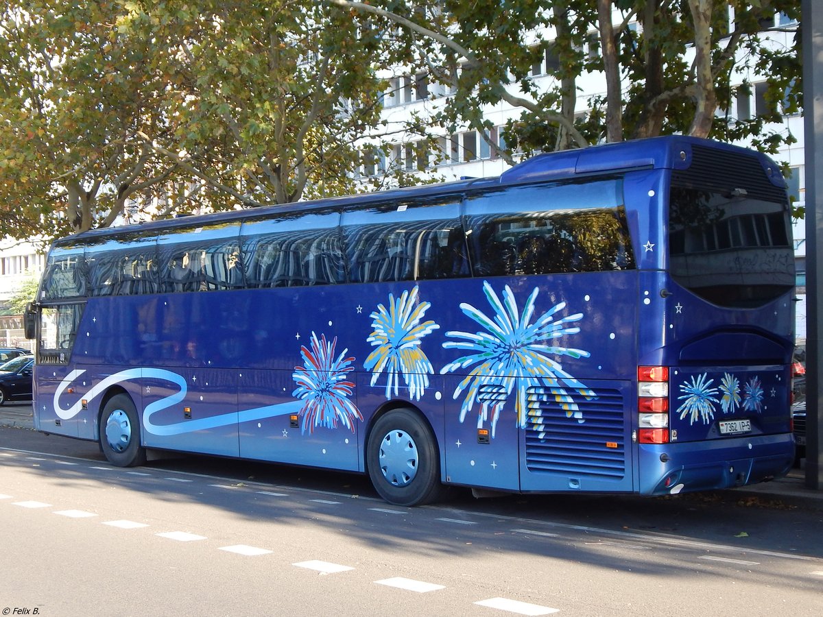 Neoplan Cityliner aus Weißrussland (ex Neumeier) in Berlin.