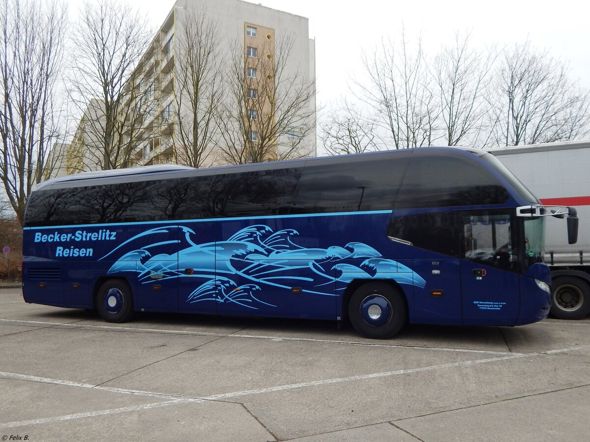 Neoplan Cityliner von Becker-Strelitz Reisen aus Deutschland in Neubrandenburg. 