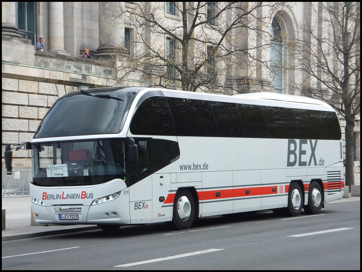 Neoplan Cityliner von Bex-Berlin aus Deutschland in Berlin.