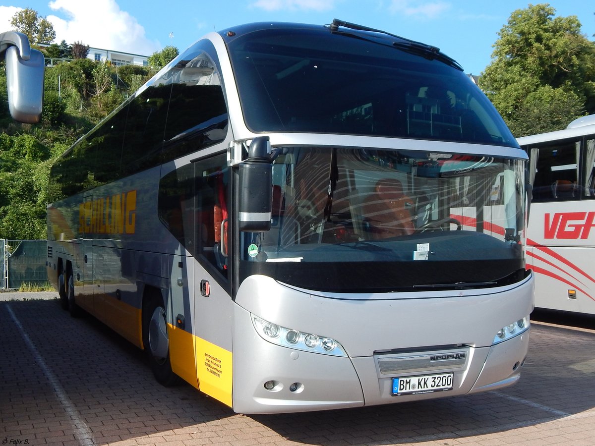 Neoplan Cityliner von Bohr/Schilling aus Deutschland im Stadthafen Sassnitz.