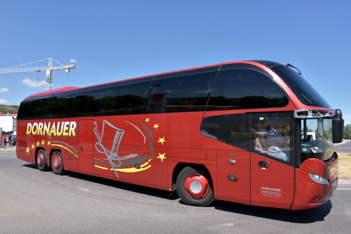 Neoplan Cityliner von Dornauer Reisen aus der BRD 06/2017 in Krems.