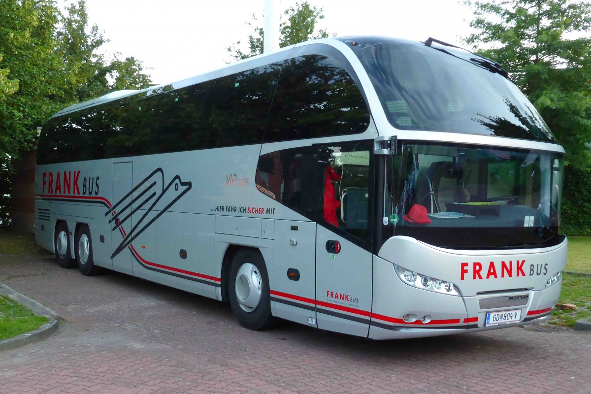 Neoplan Cityliner von  FRANKBus , gesehen in Schwerin im August 2014