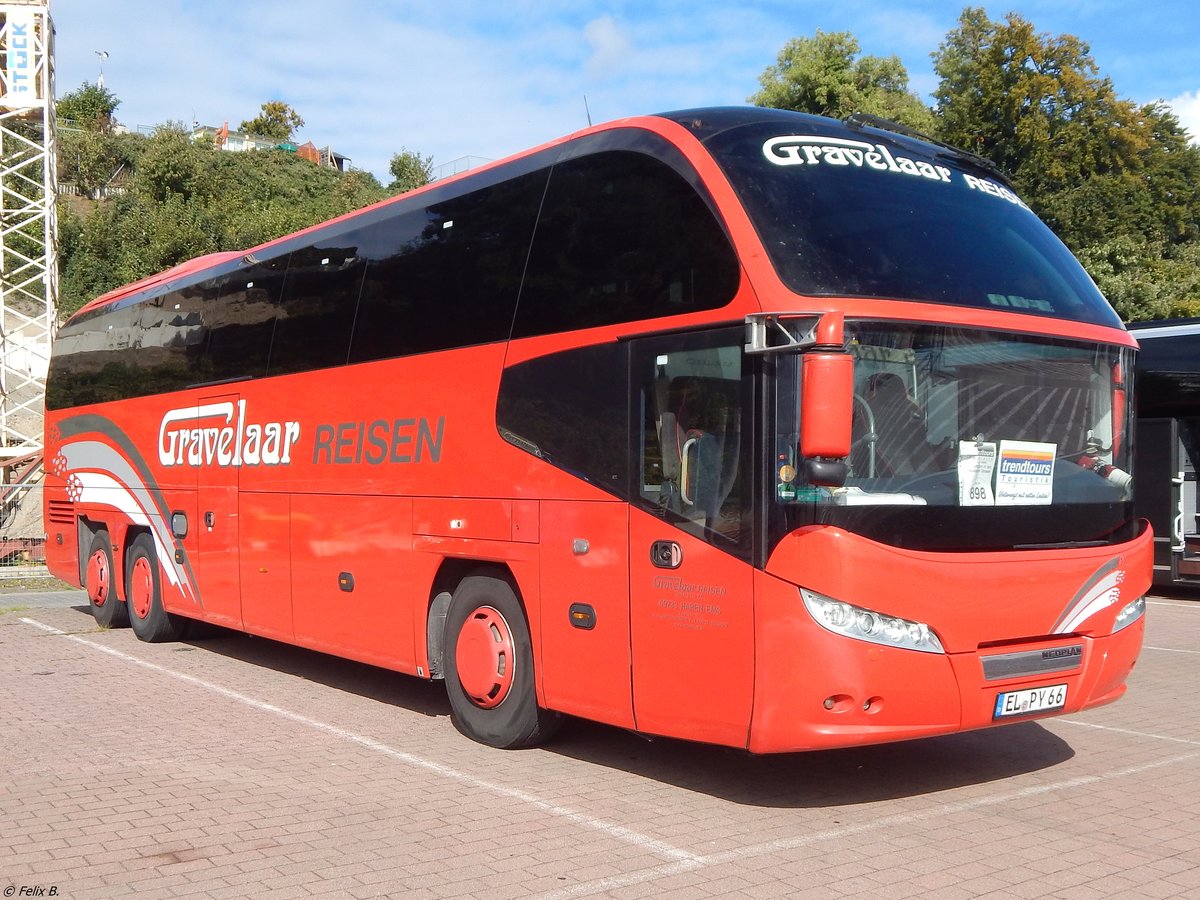 Neoplan Cityliner von Gravelaar Reisen aus Deutschland im Stadthafen Sassnitz.