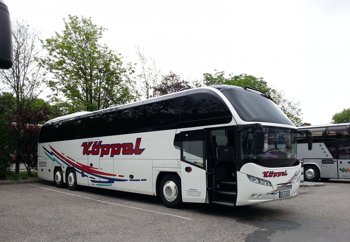 Neoplan Cityliner von KPPEL Reisen aus der BRD im April 2014 in Krems.