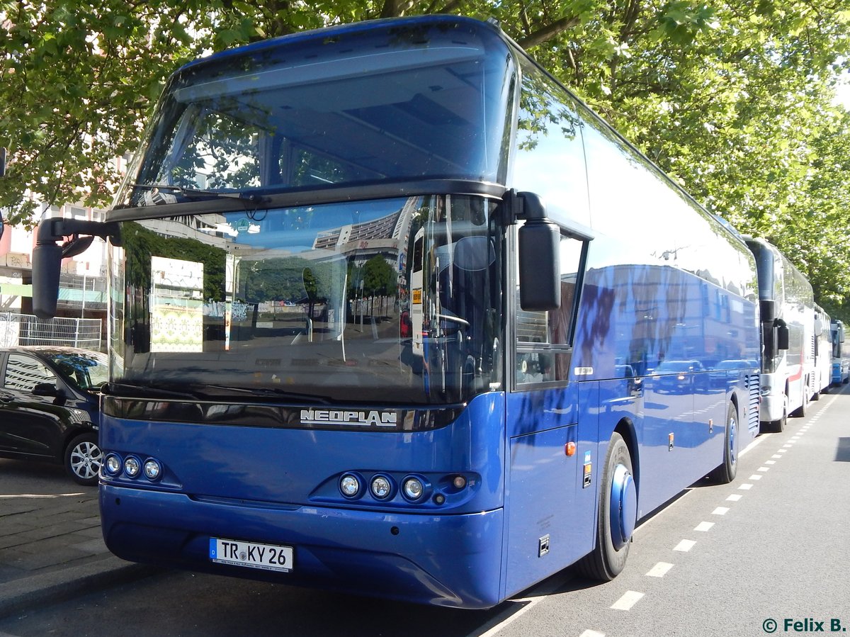 Neoplan Cityliner von Kylltal Reisen aus Deutschland (ex Autocars Meyers/L) in Berlin.