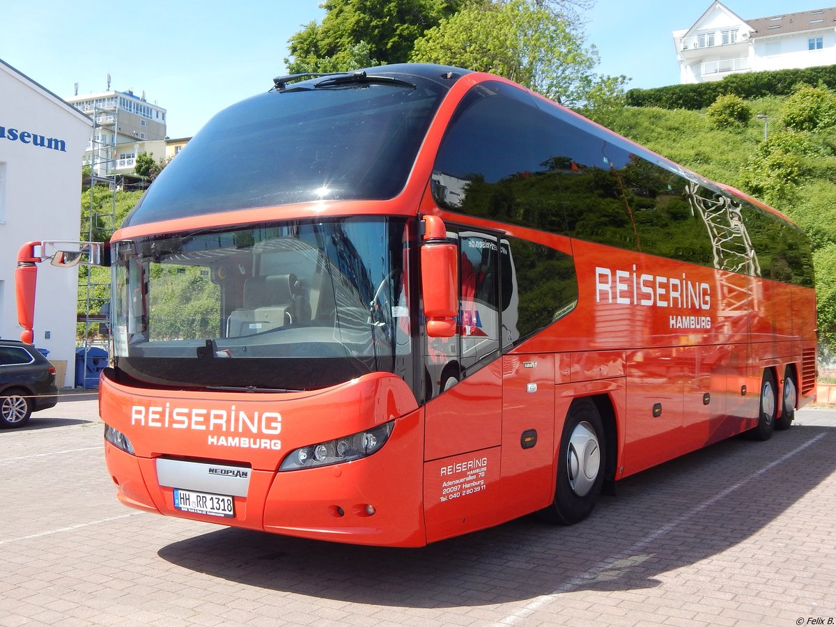 Neoplan Cityliner von Reisering Hamburg aus Deutschland im Stadthafen Sassnitz.