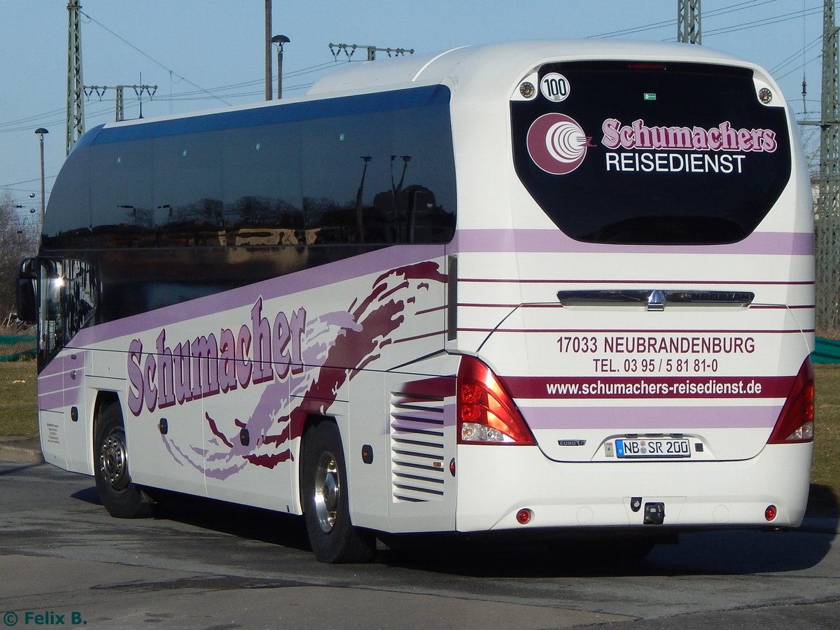 Neoplan Cityliner von Schumacher aus Deutschland in Neubrandenburg. 