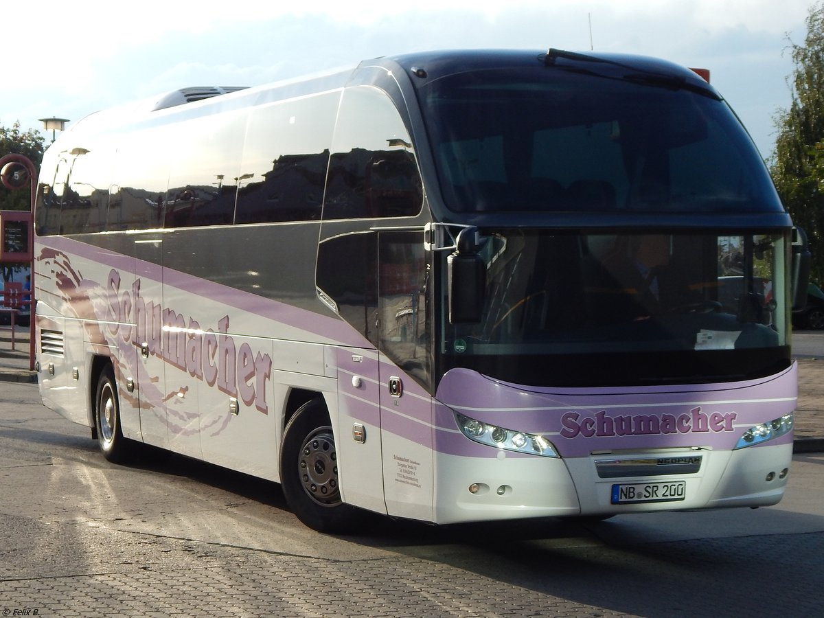 Neoplan Cityliner von Schumacher aus Deutschland in Neubrandenburg.  