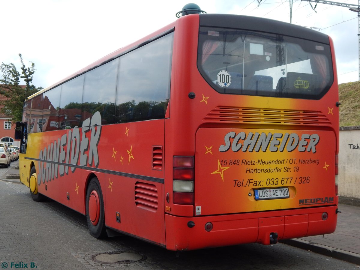 Neoplan Euroliner von Schneider aus Deutschland in Frankfurt.