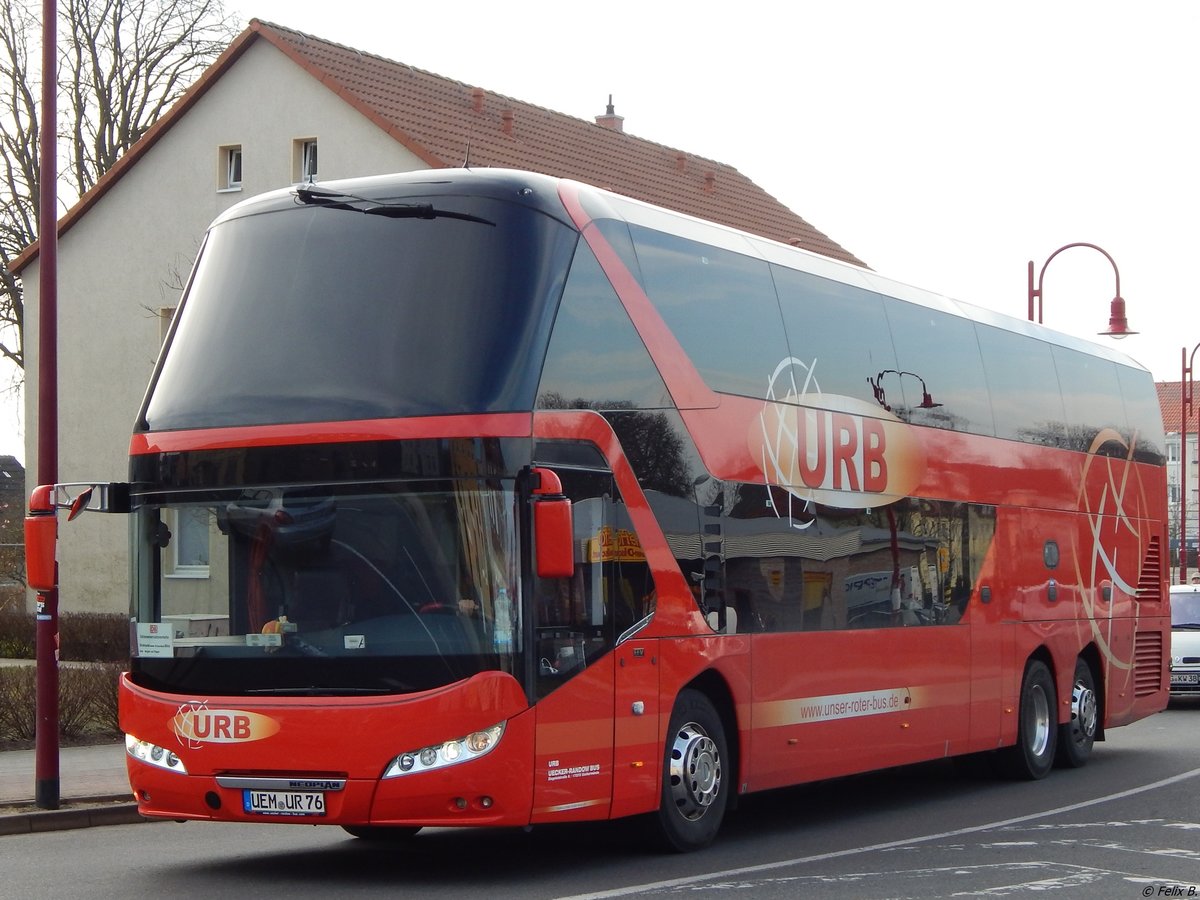 Neoplan Skyliner von URB aus Deutschland in Bergen.