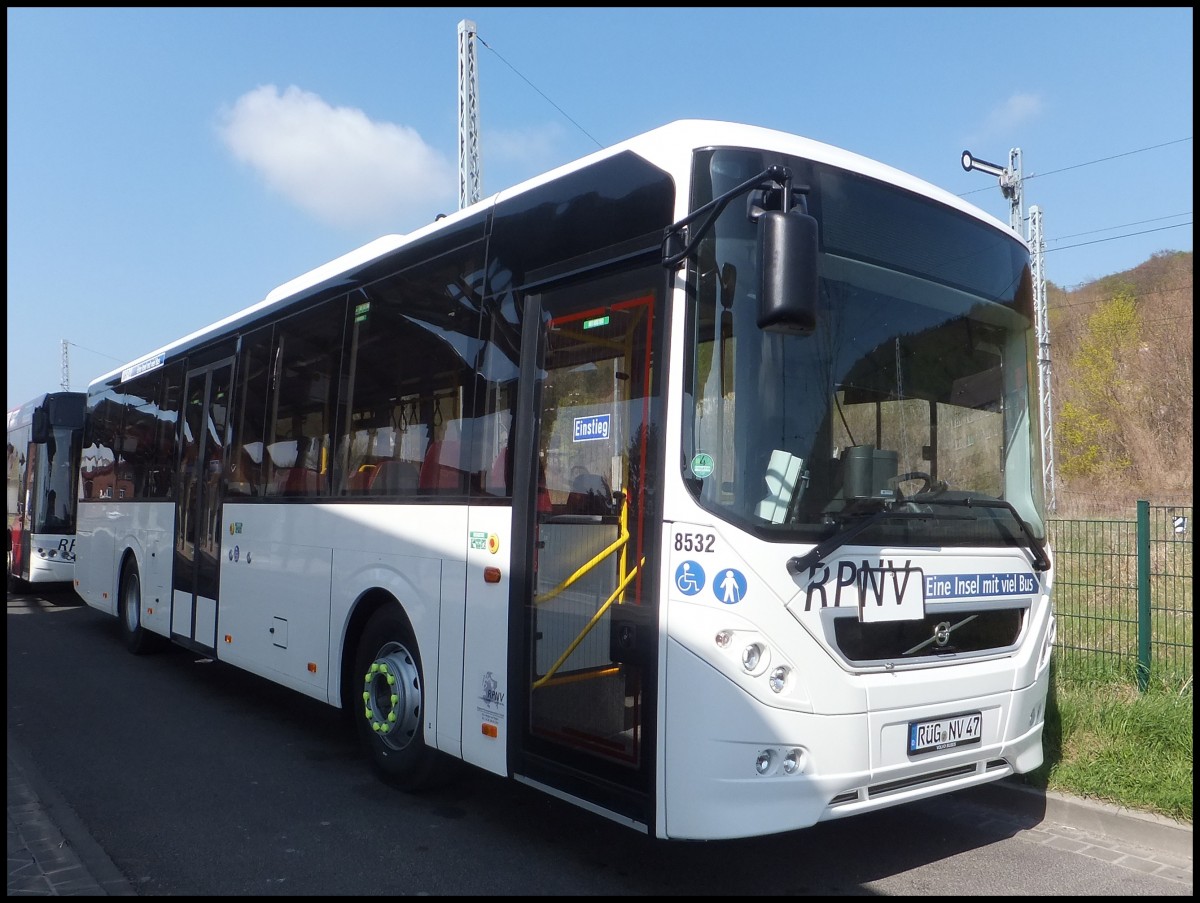 NEUER Volvo 8900 der RPNV in Sassnitz.