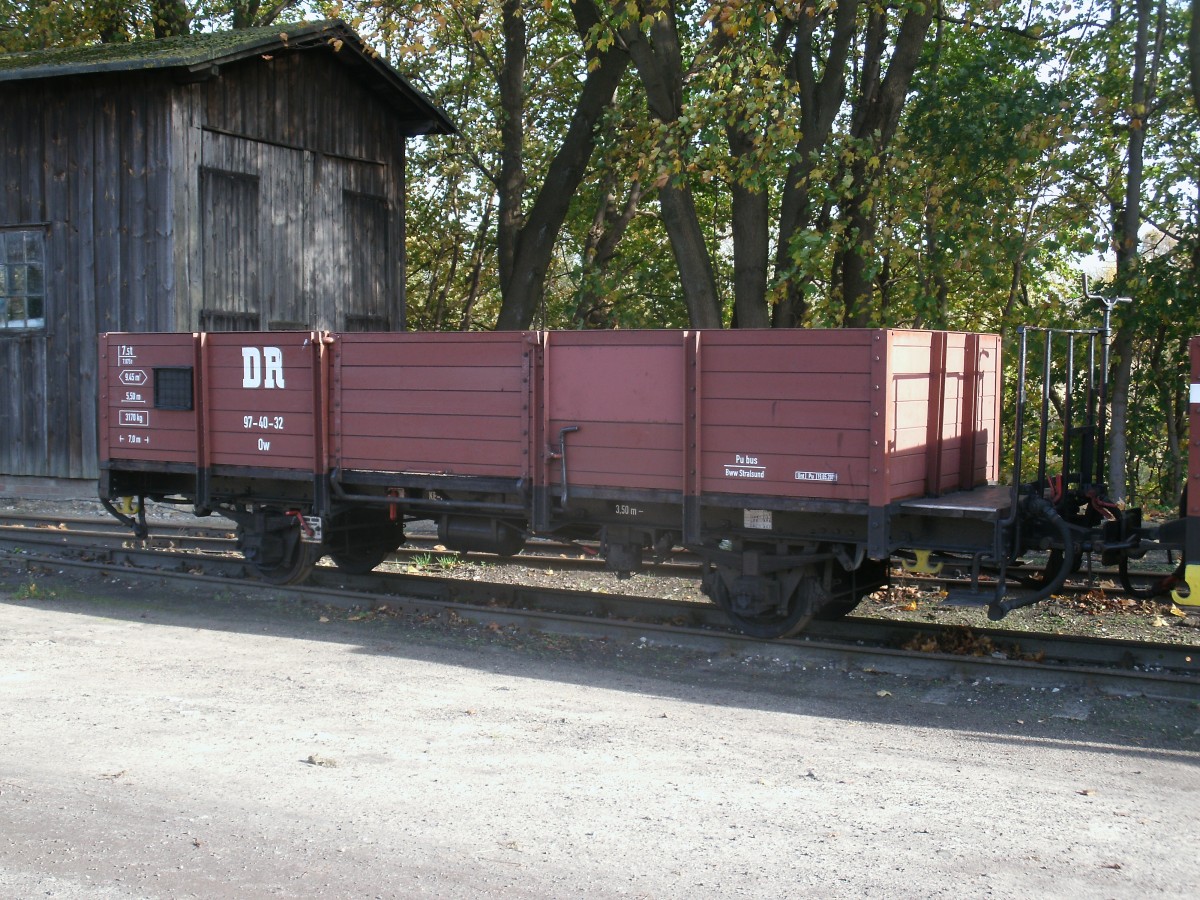 Ow 97-40-32 abgestellt,am 31.Oktober 2013,in Putbus.