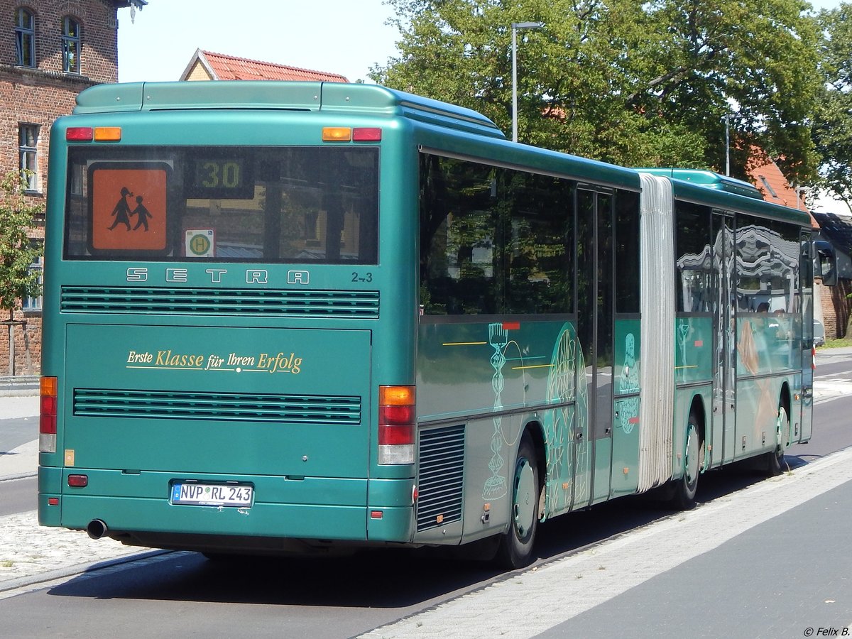 Setra 321 UL der VVR in Stralsund.