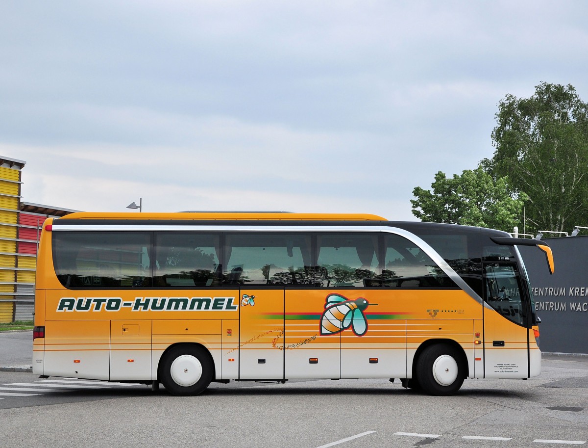 SETRA 411 HD von Auto Hummel / BRD am 25.5.2013 in Krems an der Donau.