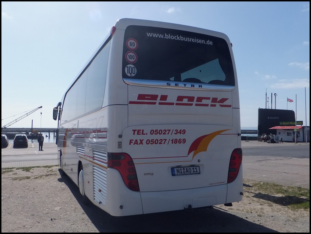 Setra 411 HD von Block aus Deutschland im Stadthafen Sassnitz.