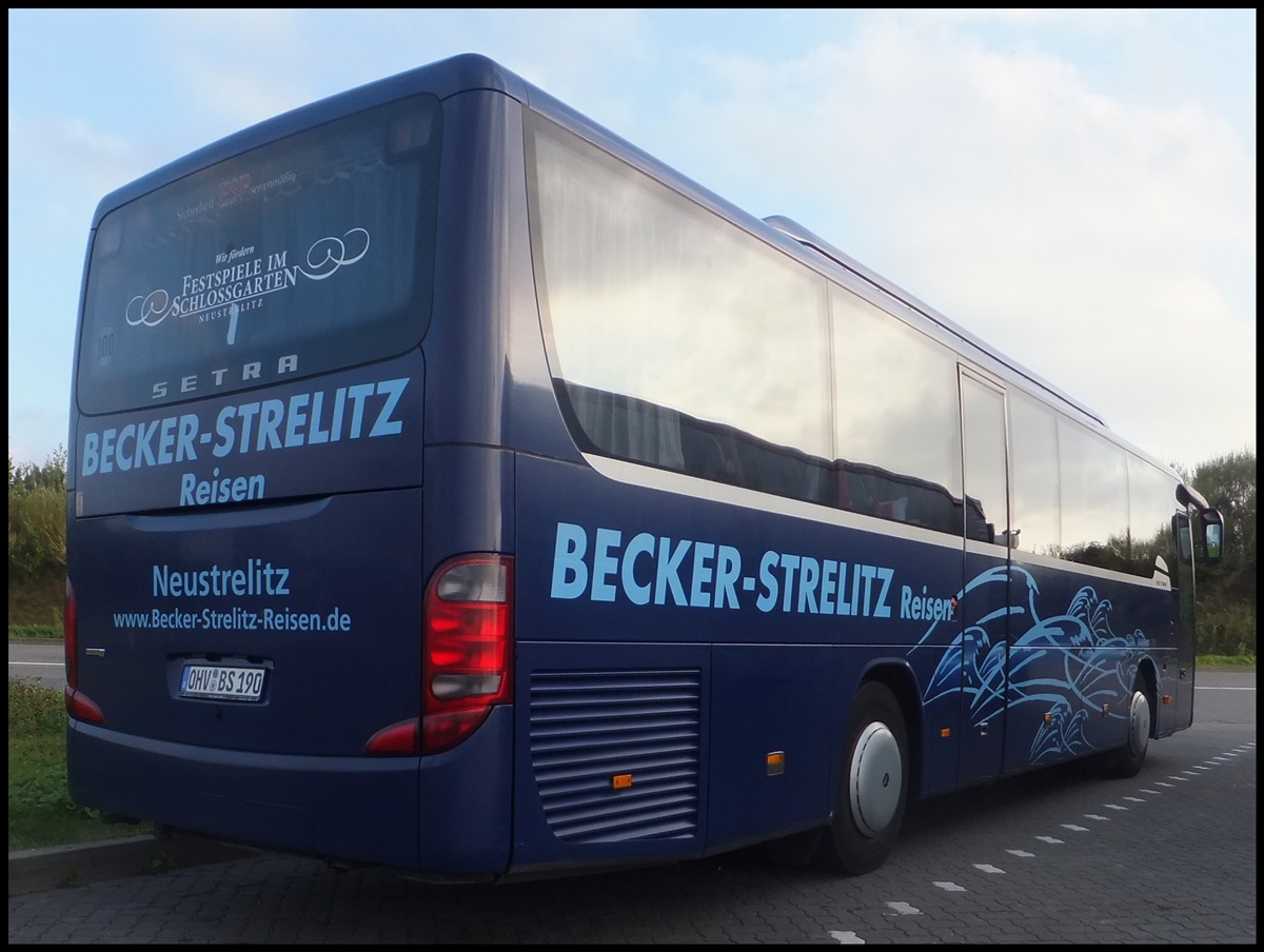 Setra 415 GT von Becker-Strelitz Reisen aus Deutschland bei der Raststtte Fuchsberg.