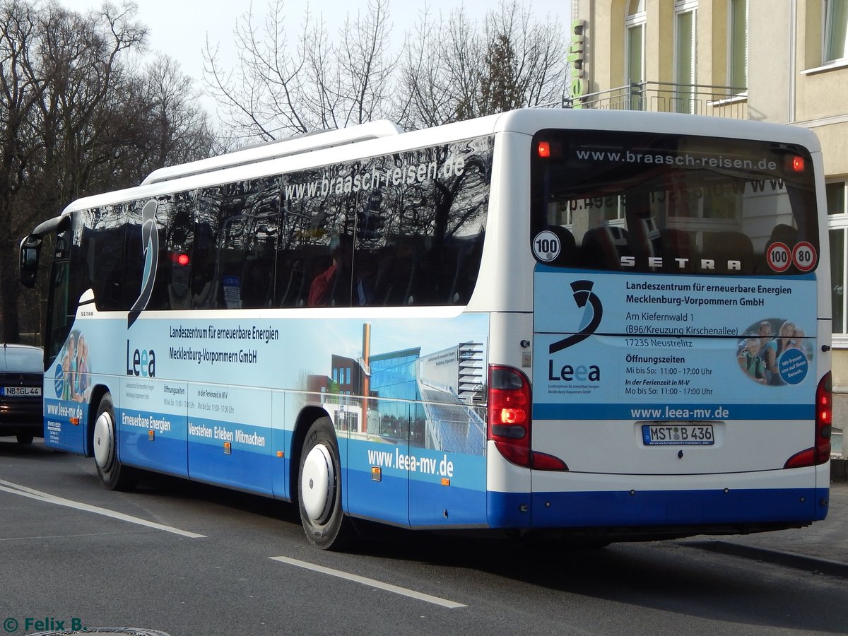 Setra 415 GT von Braasch Reisen aus Deutschland in Neubrandenburg.