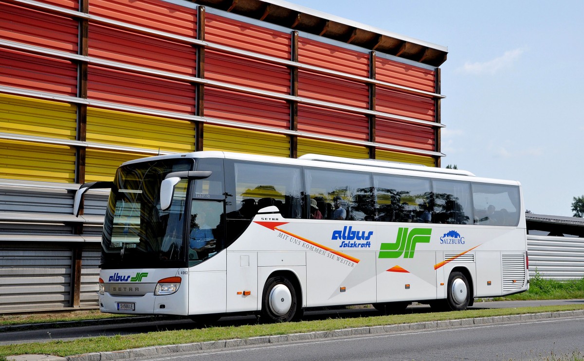 Setra 415 GT- HD von ALBUS/sterreich im Juli 2013 in Krems unterwegs.