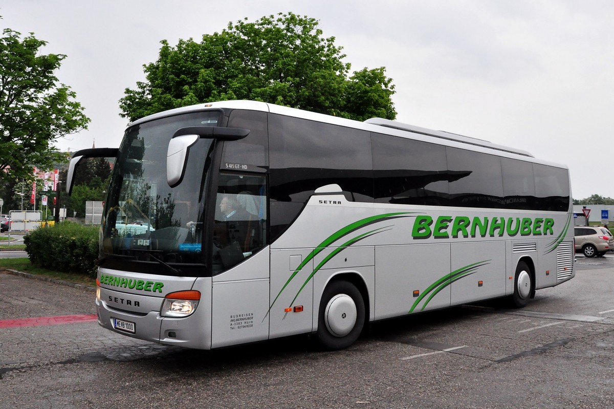 Setra 415 GT-HD von Bernhuber Reisen aus sterreich am 22.5.2015 in Krems.