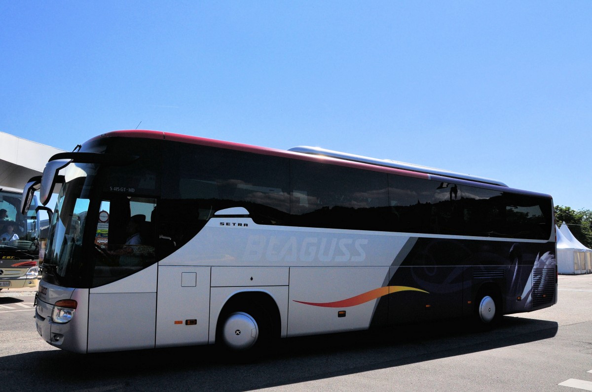 SETRA 415 GT-HD von BLAGUSS / sterreich am 9.7.2013 in Krems an der Donau.