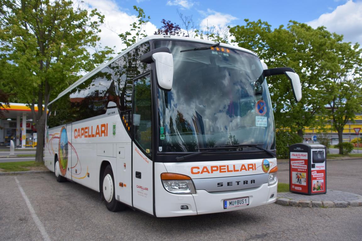 Setra 415 GT-HD von Capellari Reisen aus sterreich in Krems.