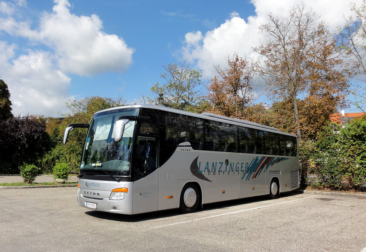 Setra 415 GT-HD von Lanzinger Reisen aus sterreich in Krems.