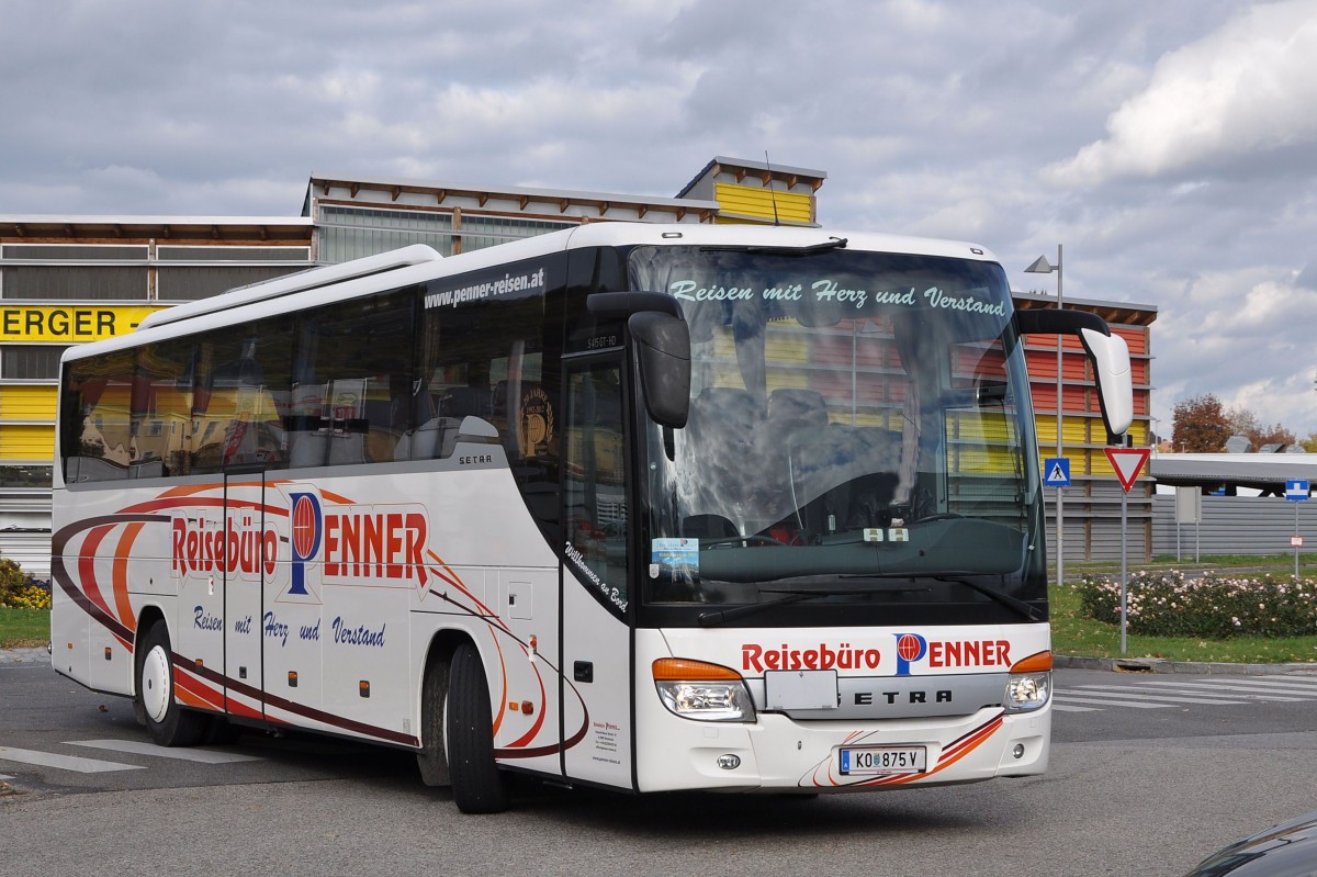 Setra 415 GT-HD von Penner Reisen aus sterreich im Herbst 2013 in Krems.