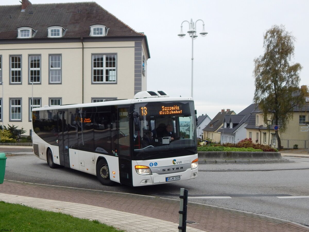 Setra 415 LE Business der VVR in Sassnitz. 