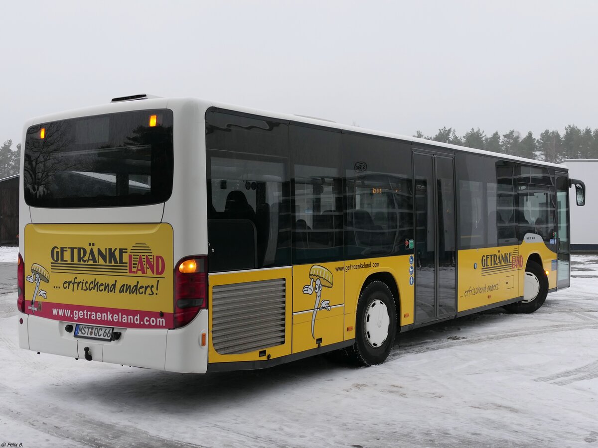 Setra 415 NF von Becker-Strelitz Reisen aus Deutschland in Neustrelitz.