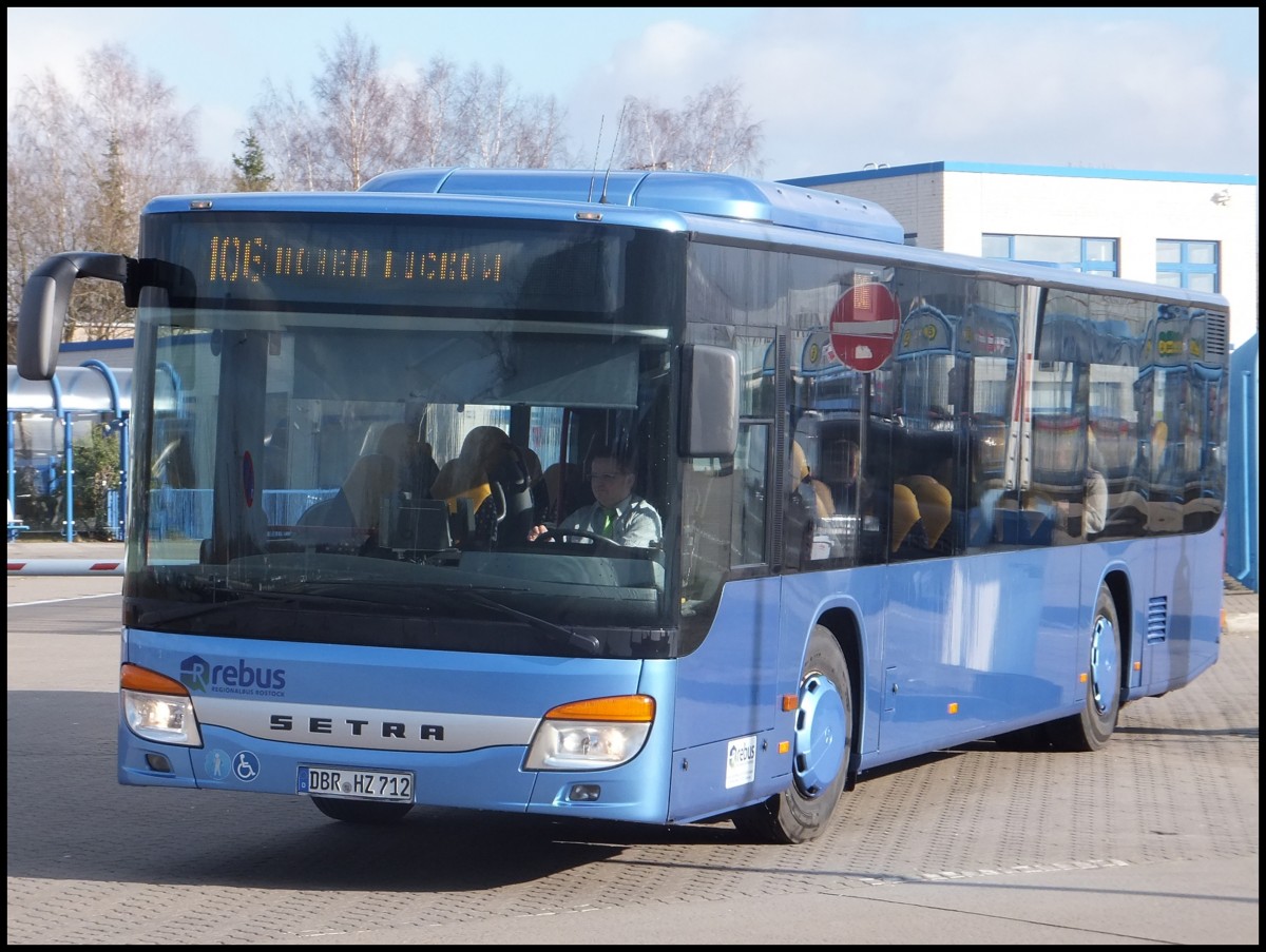 Setra 415 NF von Regionalbus Rostock in Rostock.