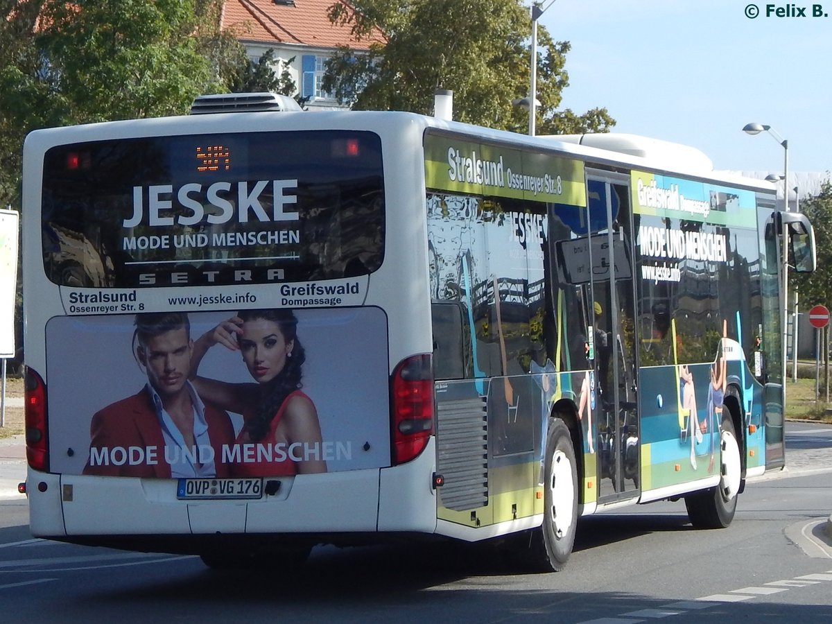 Setra 415 NF der Verkehrsbetrieb Greifswald-Land GmbH in Greifswald.