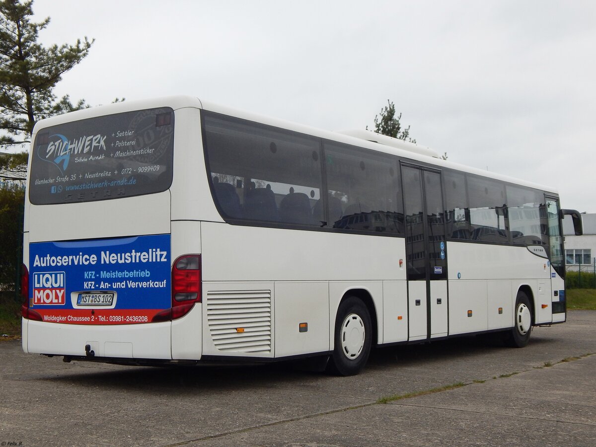 Setra 415 UL von Becker-Strelitz Reisen aus Deutschland in Neubrandenburg.