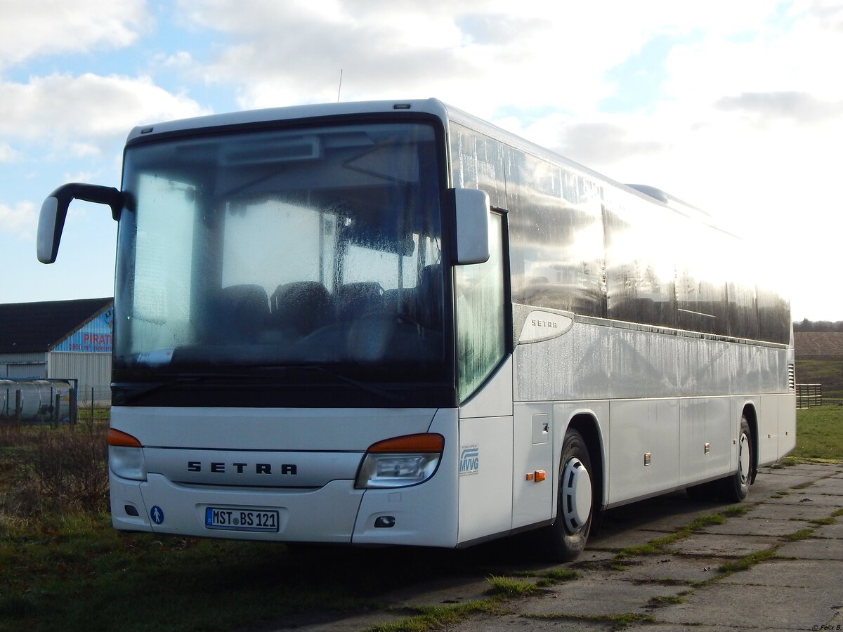 Setra 415 UL von Becker-Strelitz Reisen aus Deutschland in Zirkow.