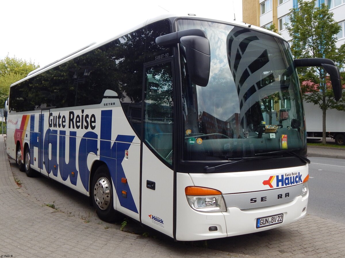 Setra 416 GT-HD von Gute Reise Hauck aus Deutschland in Neubrandenburg.